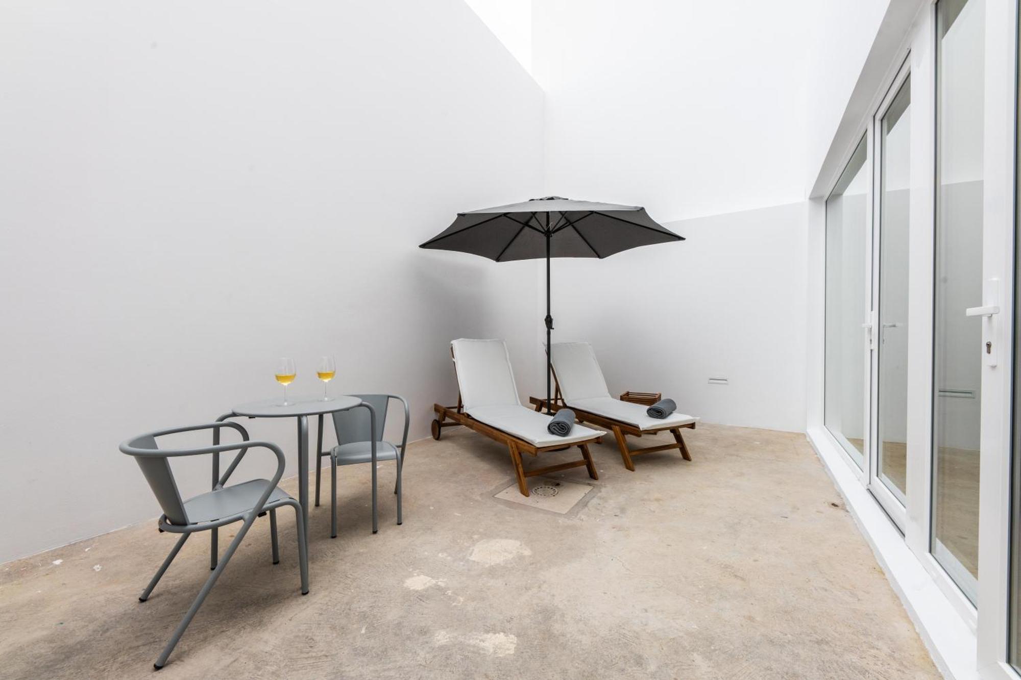 Brum Design Apartments Ponta Delgada  Ngoại thất bức ảnh